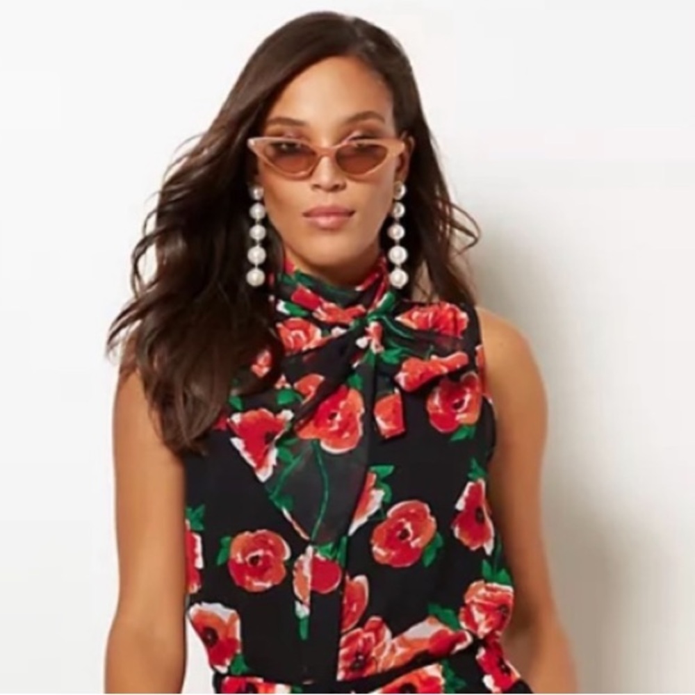 NWOT New York & Company Black Floral Isabella Bow Blouse Eva Mendes Collection M